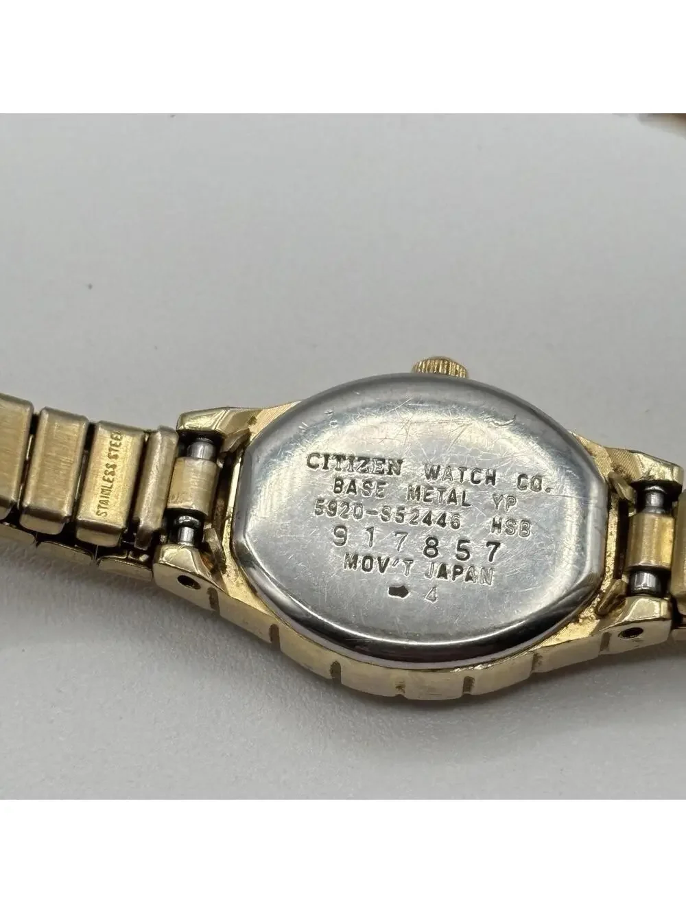 Citizen Vintage 90s Champagne Gold-Tone 17mm Watch w/ Expansion Band 5920-S52446